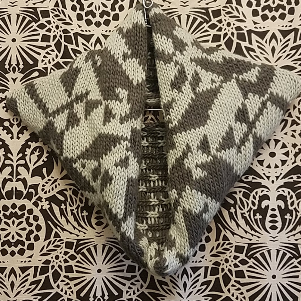 Dakine knit infinity scarf